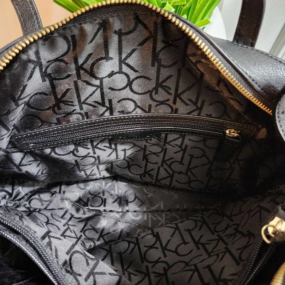 Designer Original Purse - Picture 7 of 11